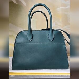 THE ROW Soft Margaux 10 Leather Tote Bag In Cyprus Pld W1190L72CYP New